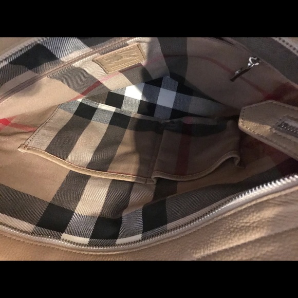 Authentic Burberry Canvas Tote Bag - Picture 10 of 10